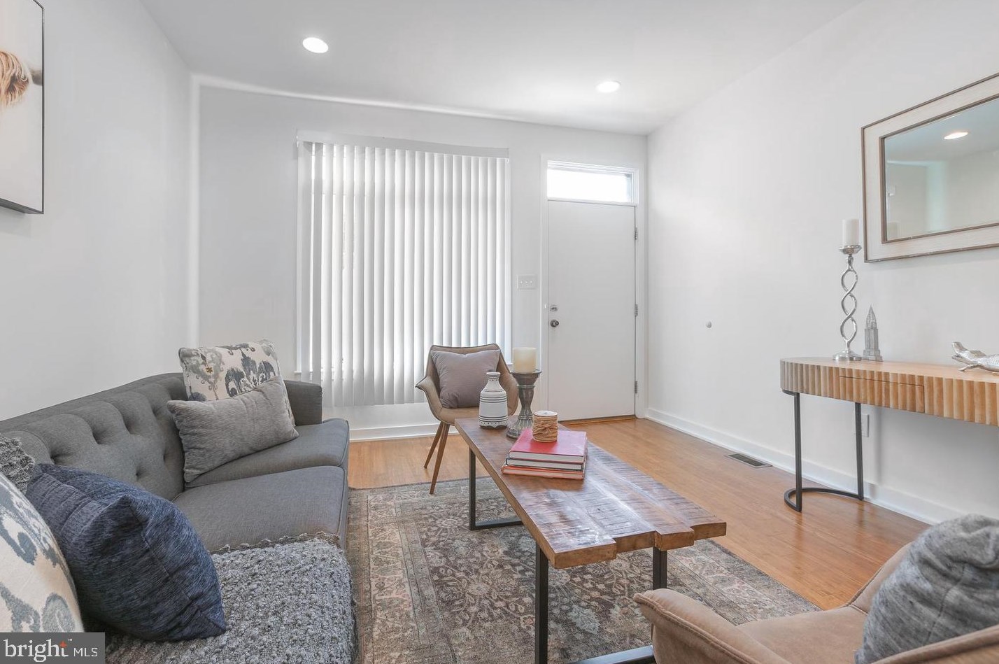 2711 Cambridge St, Philadelphia, PA 19130