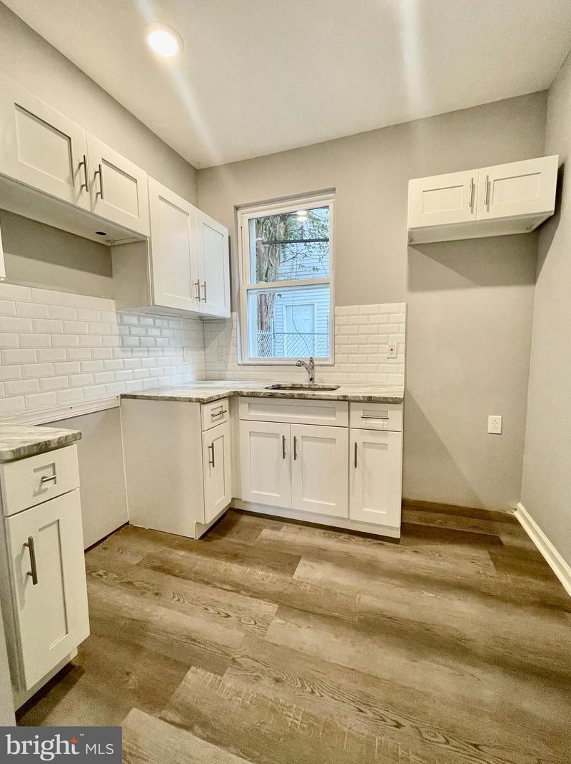 2544 Napa St, Philadelphia PA  19132-2916 exterior