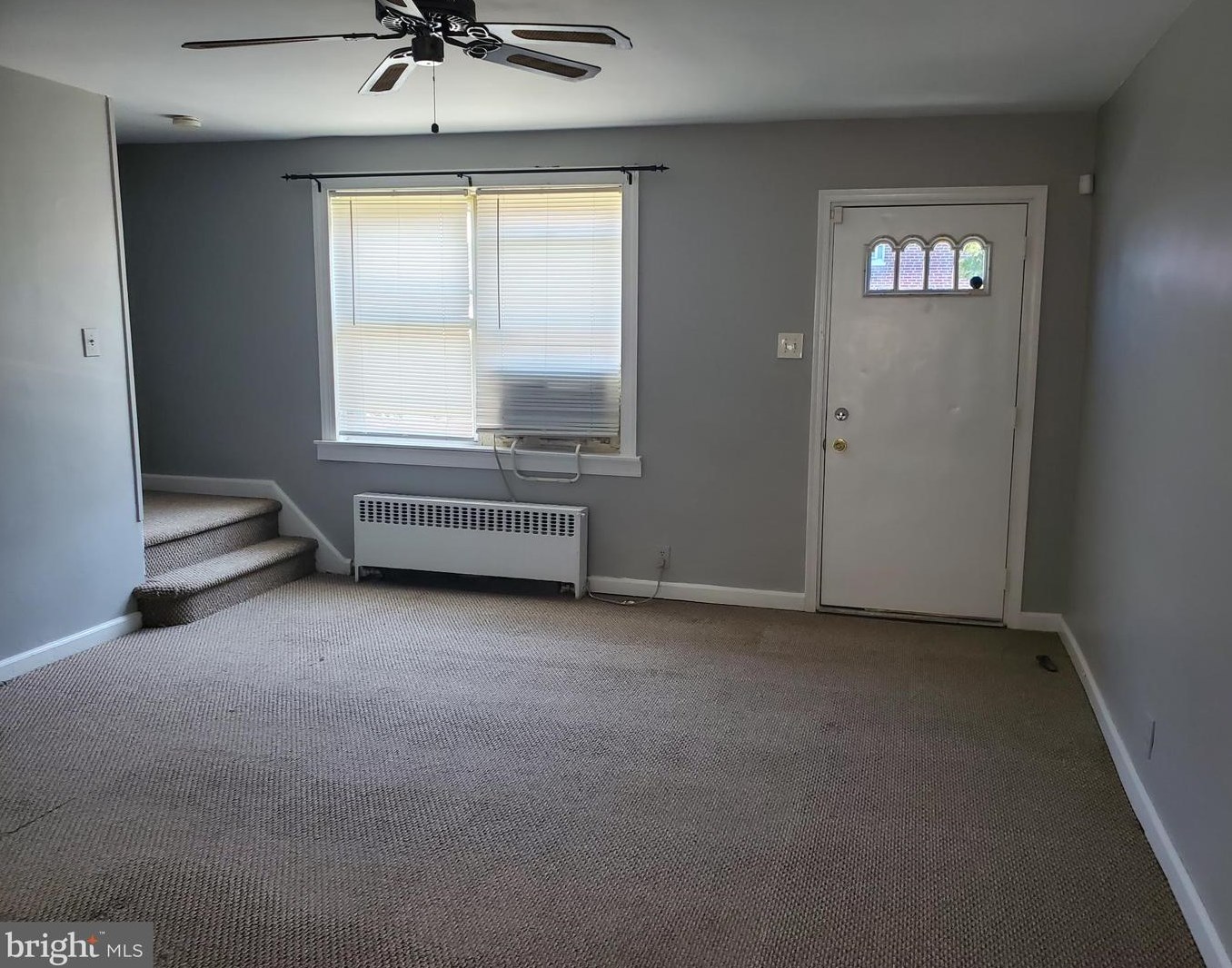 1306 Barnett St, Philadelphia, PA 19111-5814