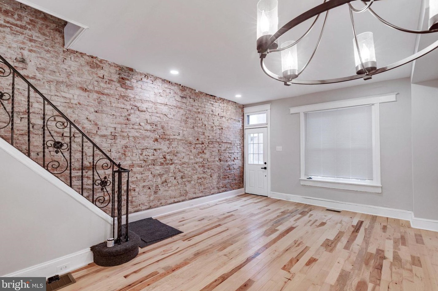 2117 Opal St, Philadelphia PA  19145-3605 exterior