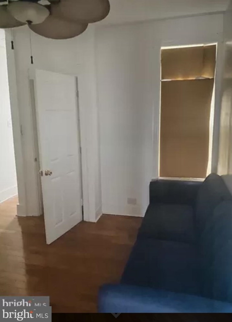 2554 N 33rd St #3rd Fl, Philadelphia, PA 19132