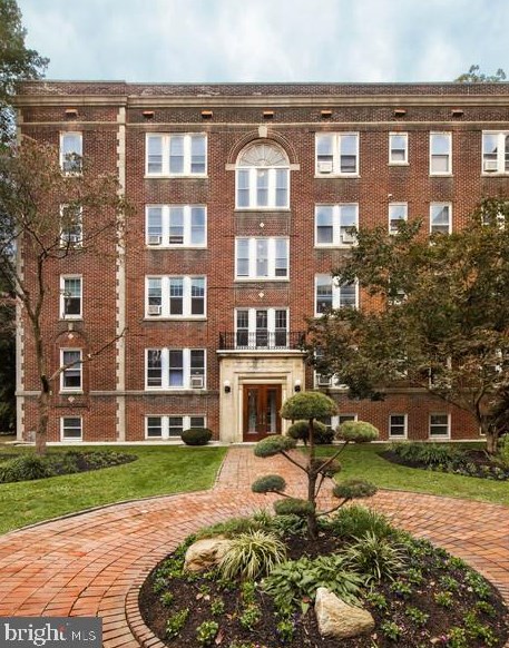6600 Lincoln Dr Apt D8, Philadelphia, PA
