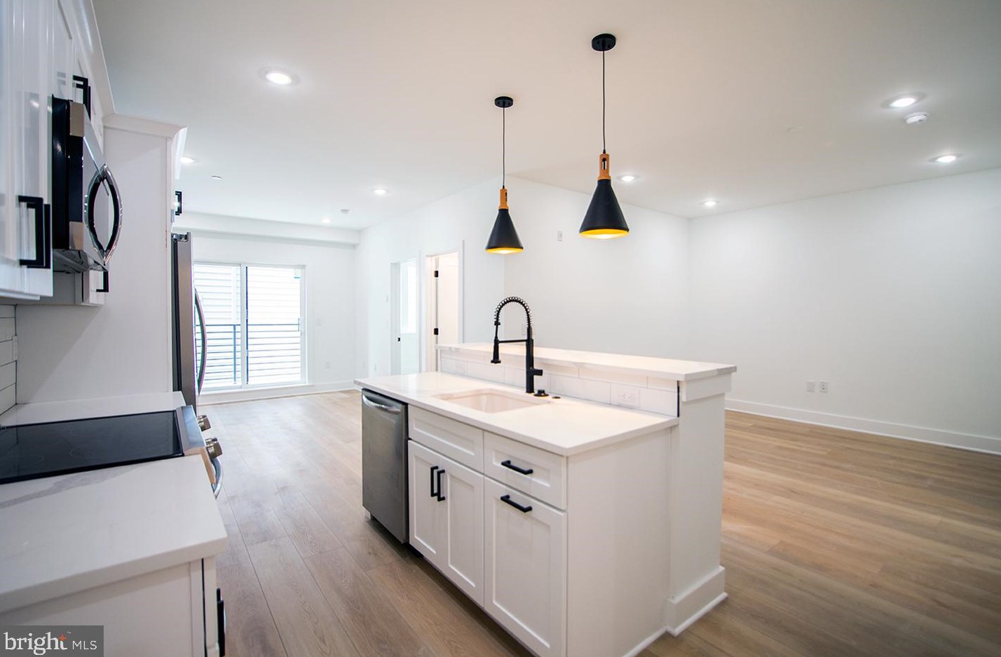 25 W Hortter St #unit 214, Philadelphia, PA 19119