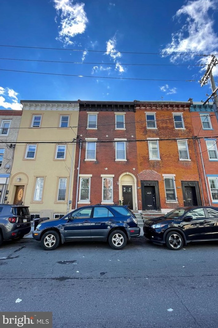 1506 Brown St, Philadelphia, PA 19130-2906
