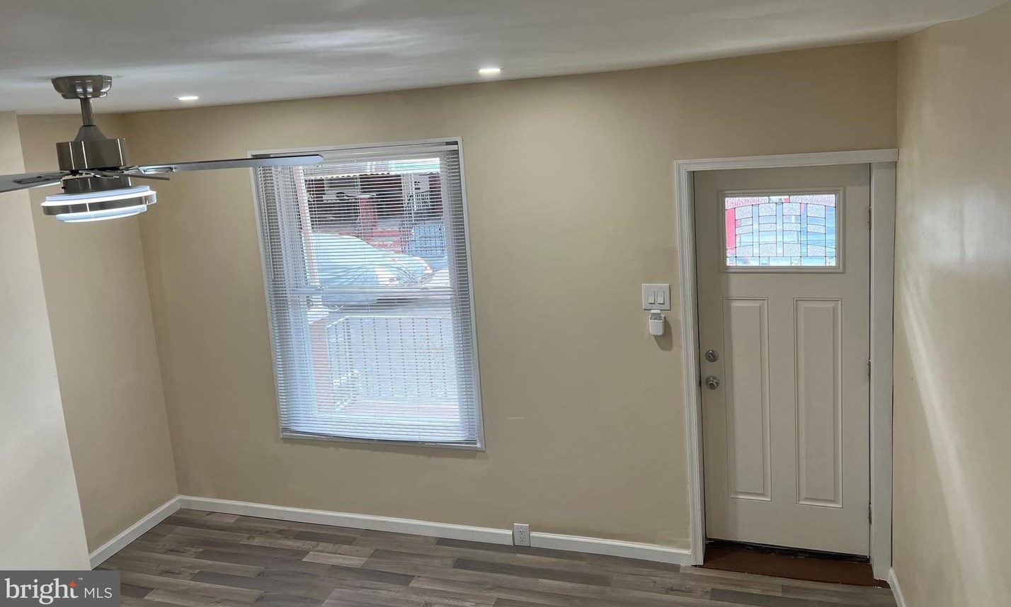 1424 Felton St, Philadelphia, PA 19151-3805