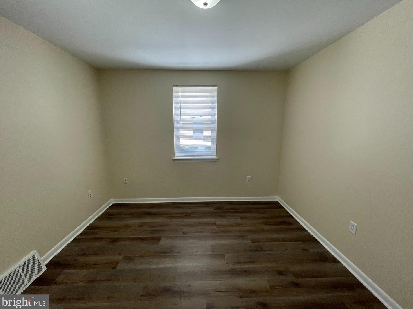 9224 Horatio Rd, Philadelphia PA 19114-3809 exterior