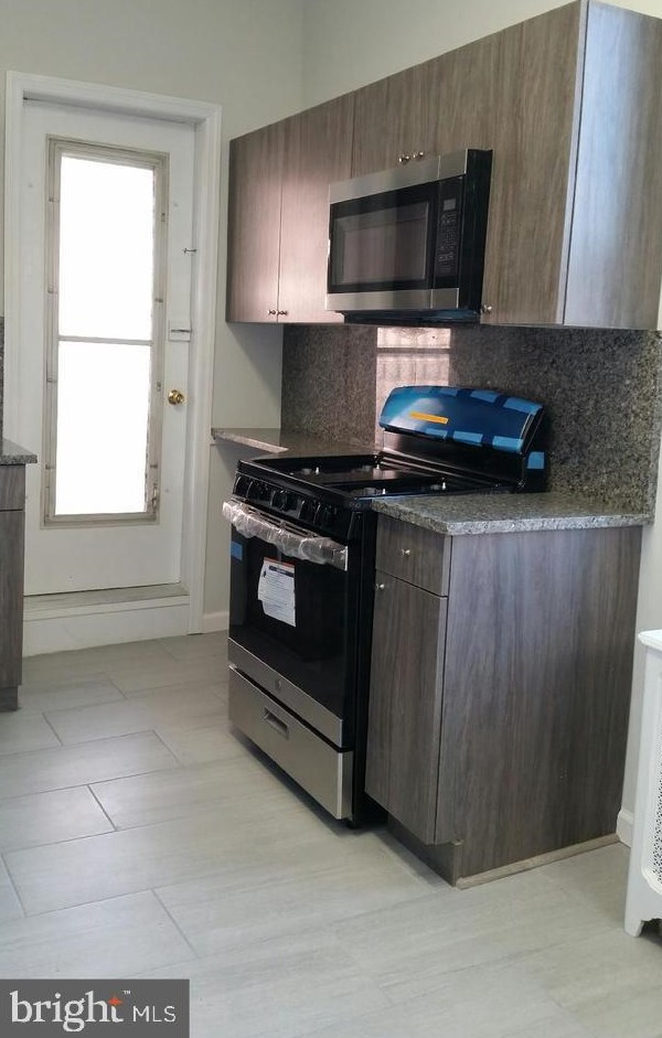 1514 S 8th St #2nd, Philadelphia, PA 19147