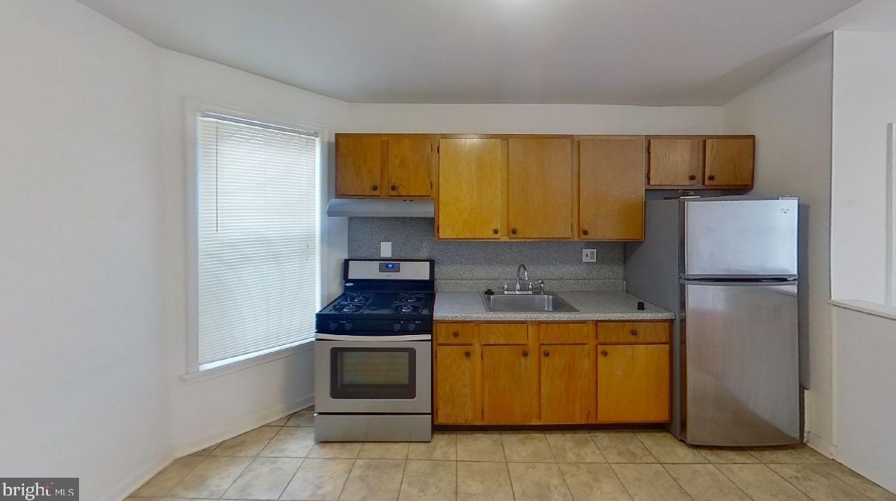 2908 W Oxford St #3, Philadelphia, PA 19121