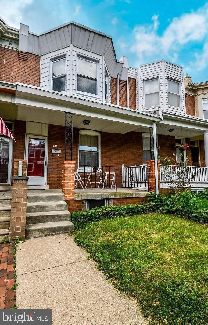 8118 Ardleigh St, Philadelphia, PA 19118