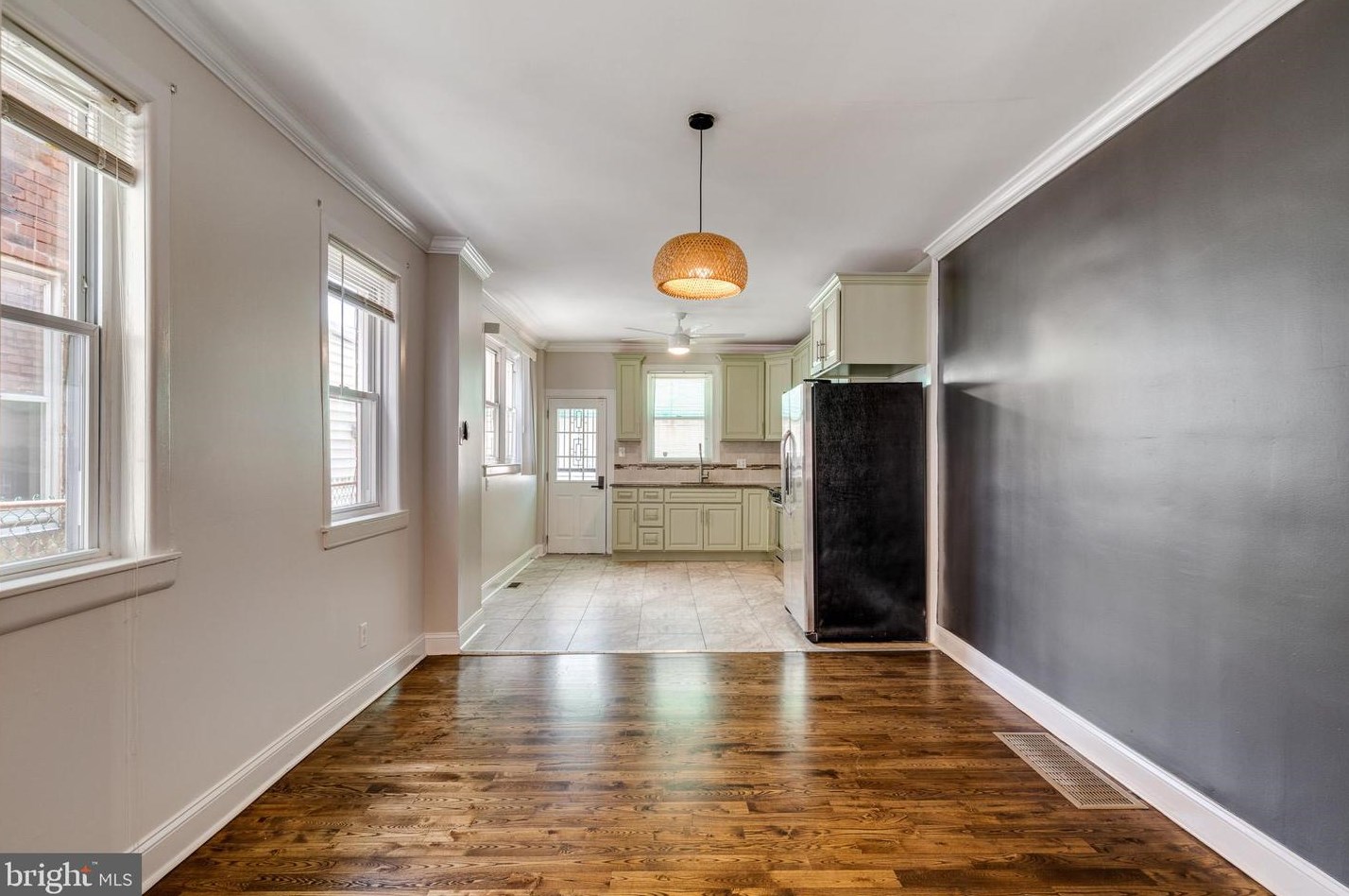 3143 Salmon St, Philadelphia PA  19134-5829 exterior