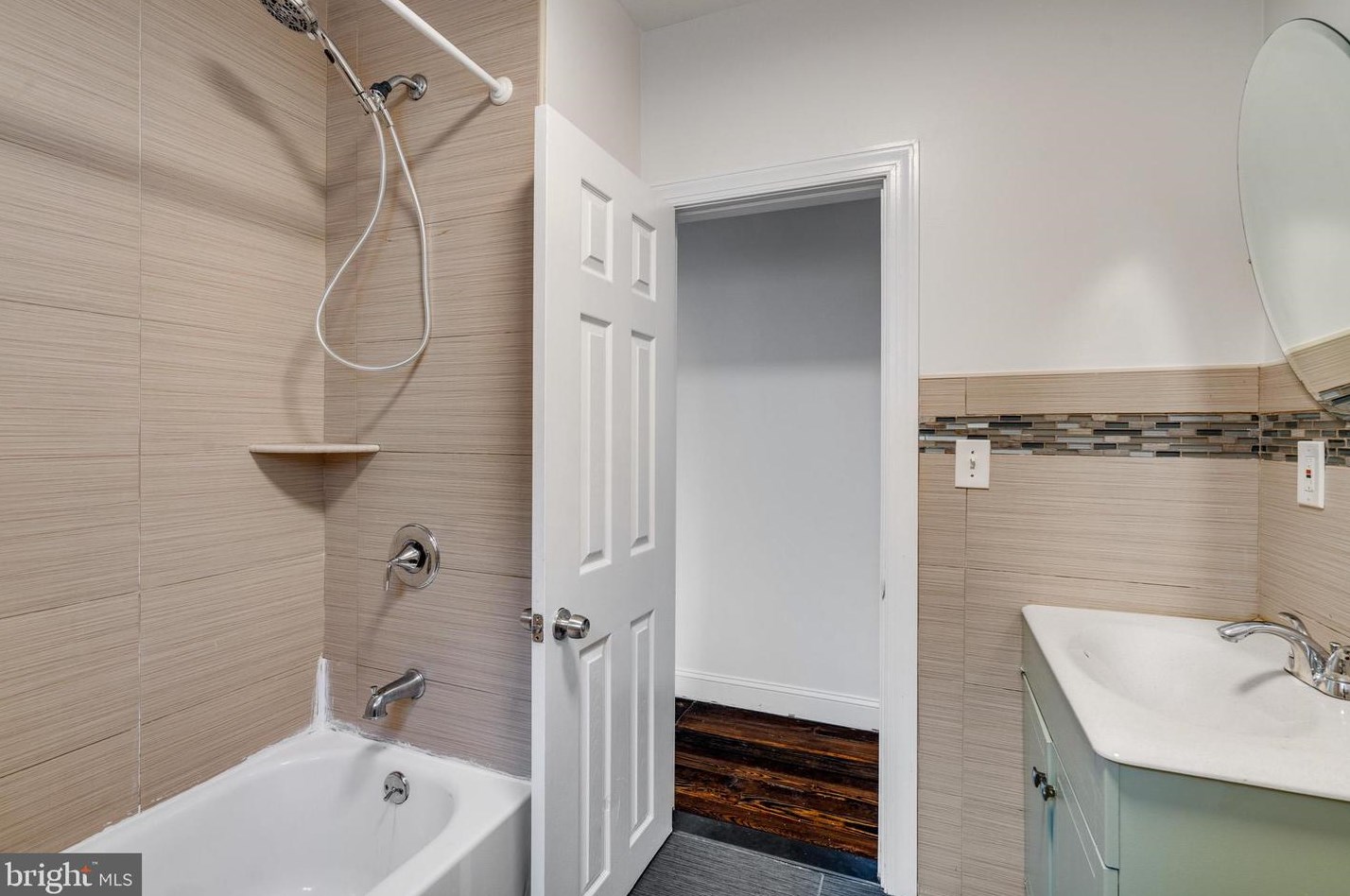 3143 Salmon St, Philadelphia PA  19134-5829 exterior