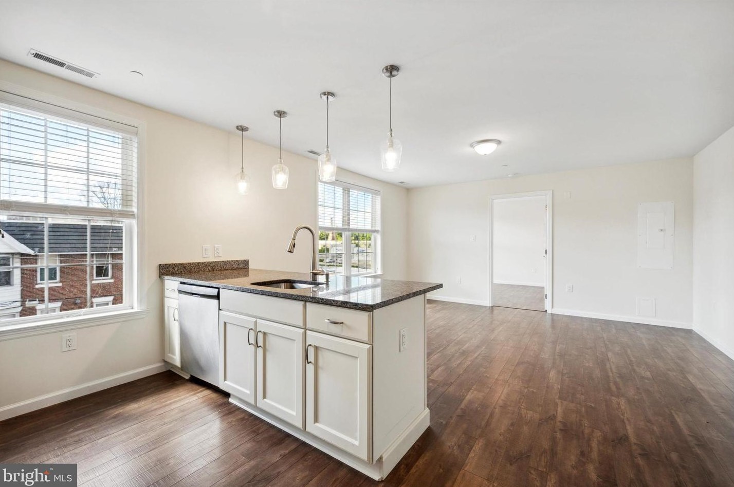 4621 Sansom St #3, Philadelphia, PA 19139