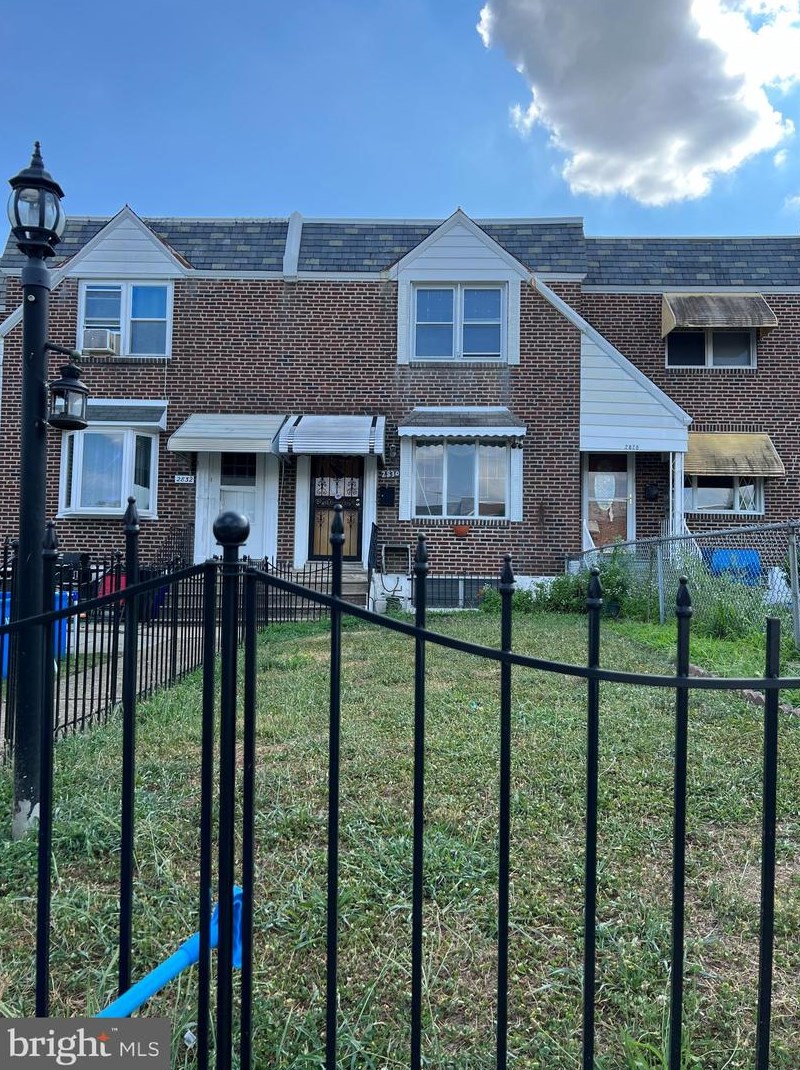2830 Rawle St, Philadelphia, PA 19149-2521