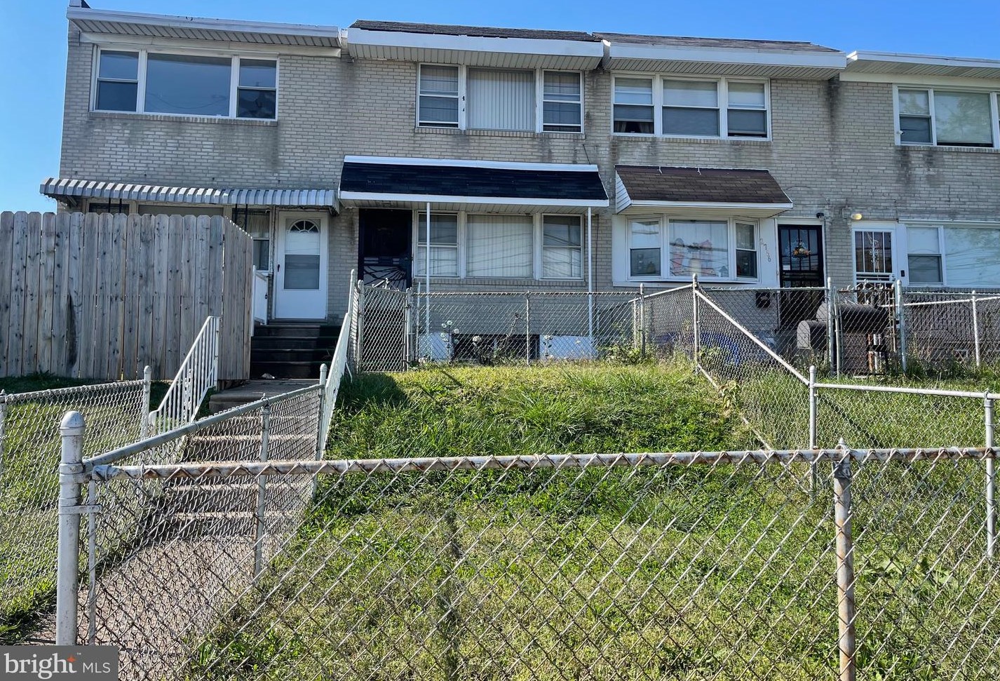 2758 Island Ave, Philadelphia, PA 19153-1820