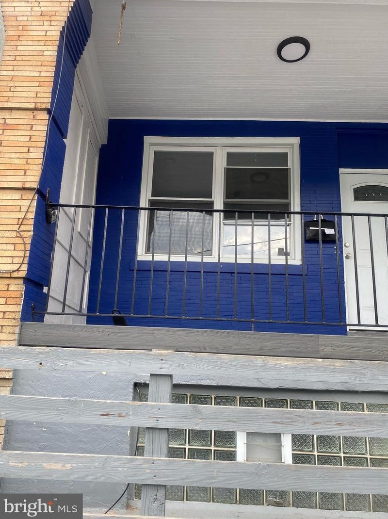 75 Duval St, Philadelphia, PA 19144-1903