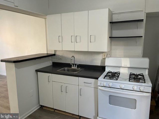 3038 Collins St, Philadelphia, PA 19134