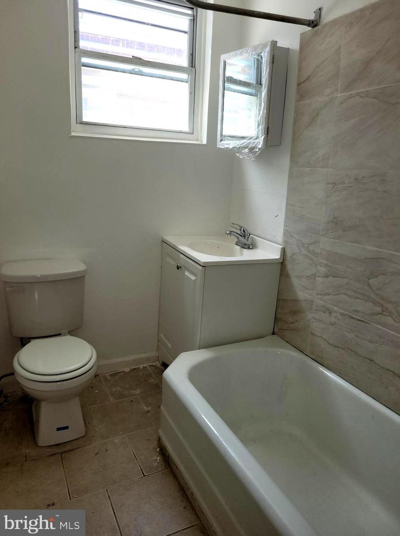 3104 Hartville St, Philadelphia PA 19134-2304 exterior