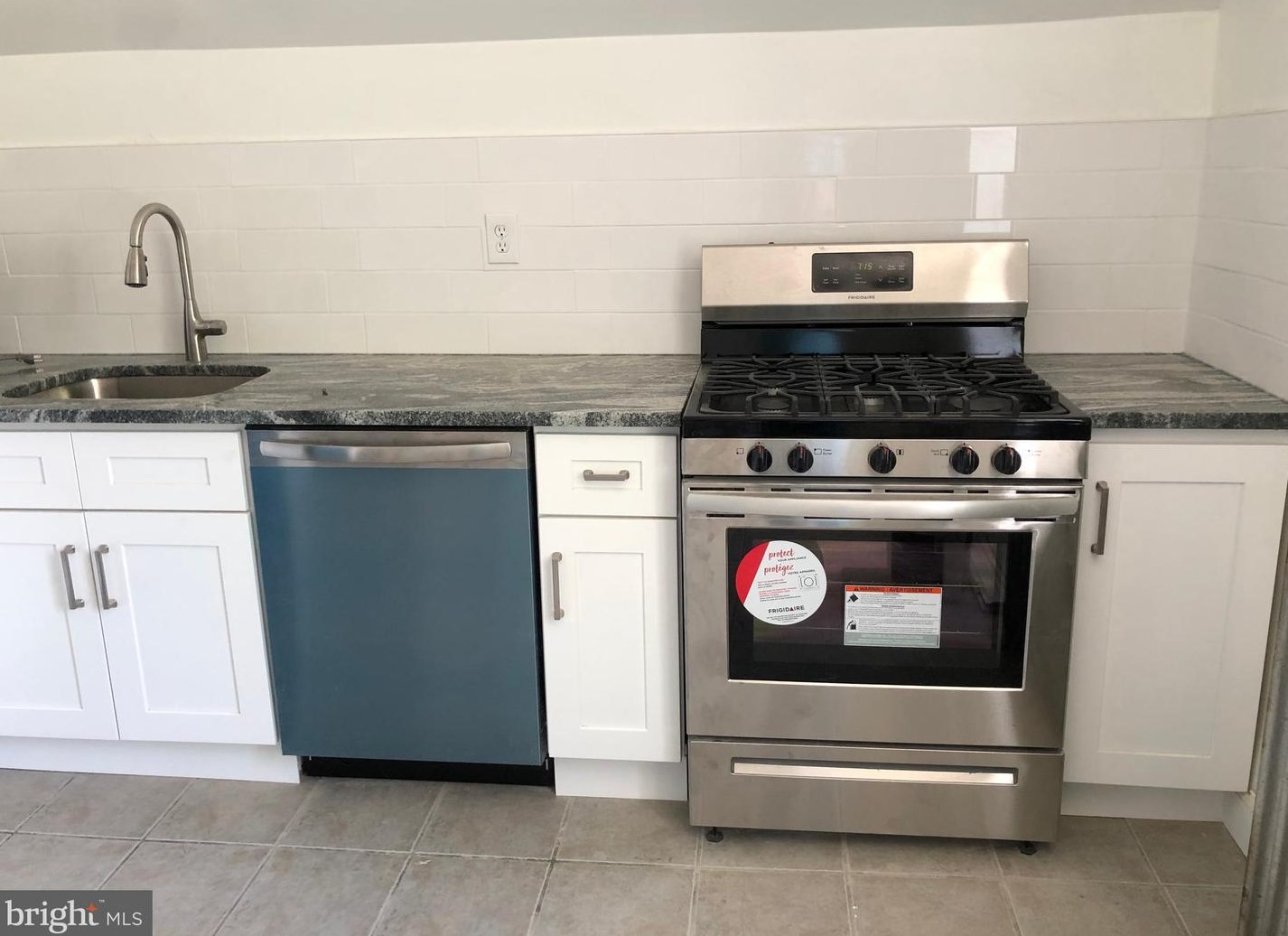 3605 Indian Queen Ln, Philadelphia PA  19129-1524 exterior