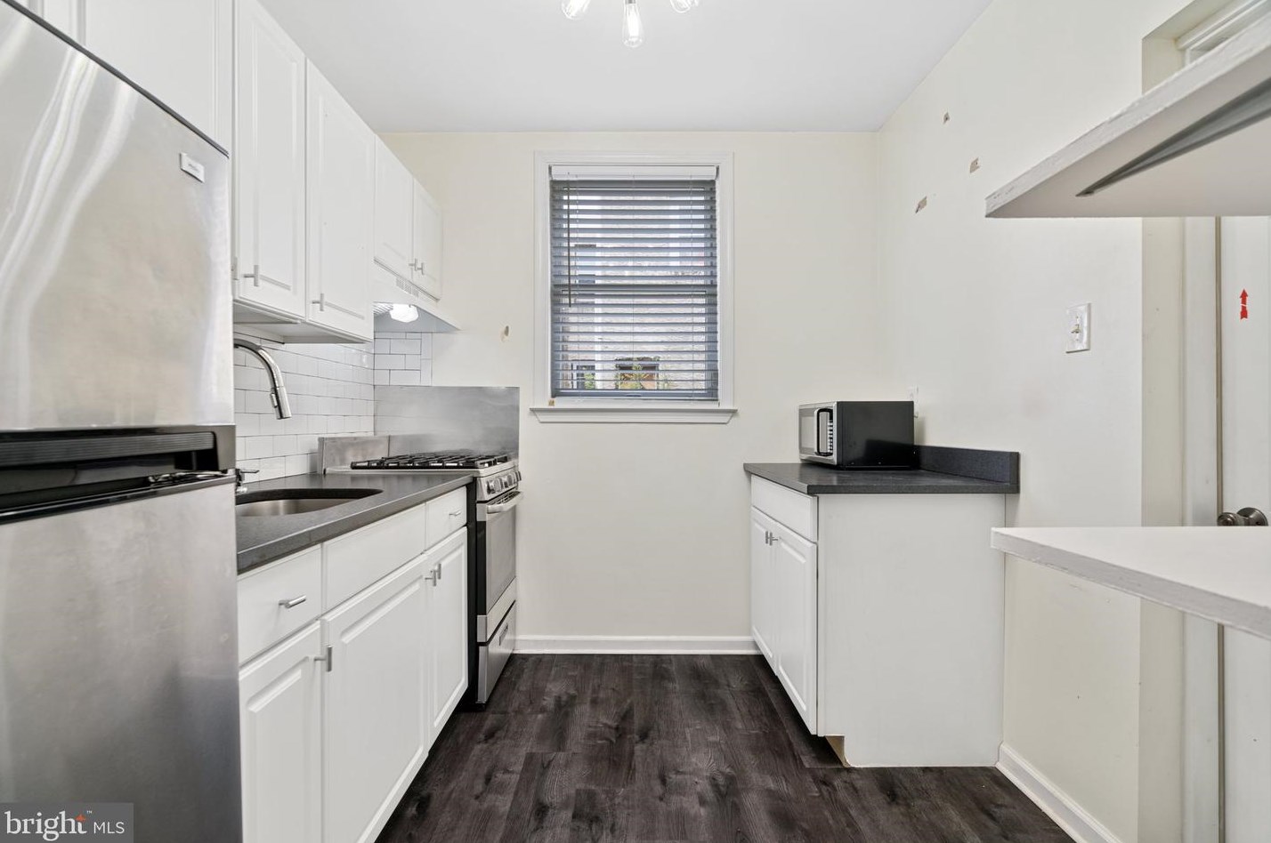 3058 Weikel St, Philadelphia PA  19134-3721 exterior