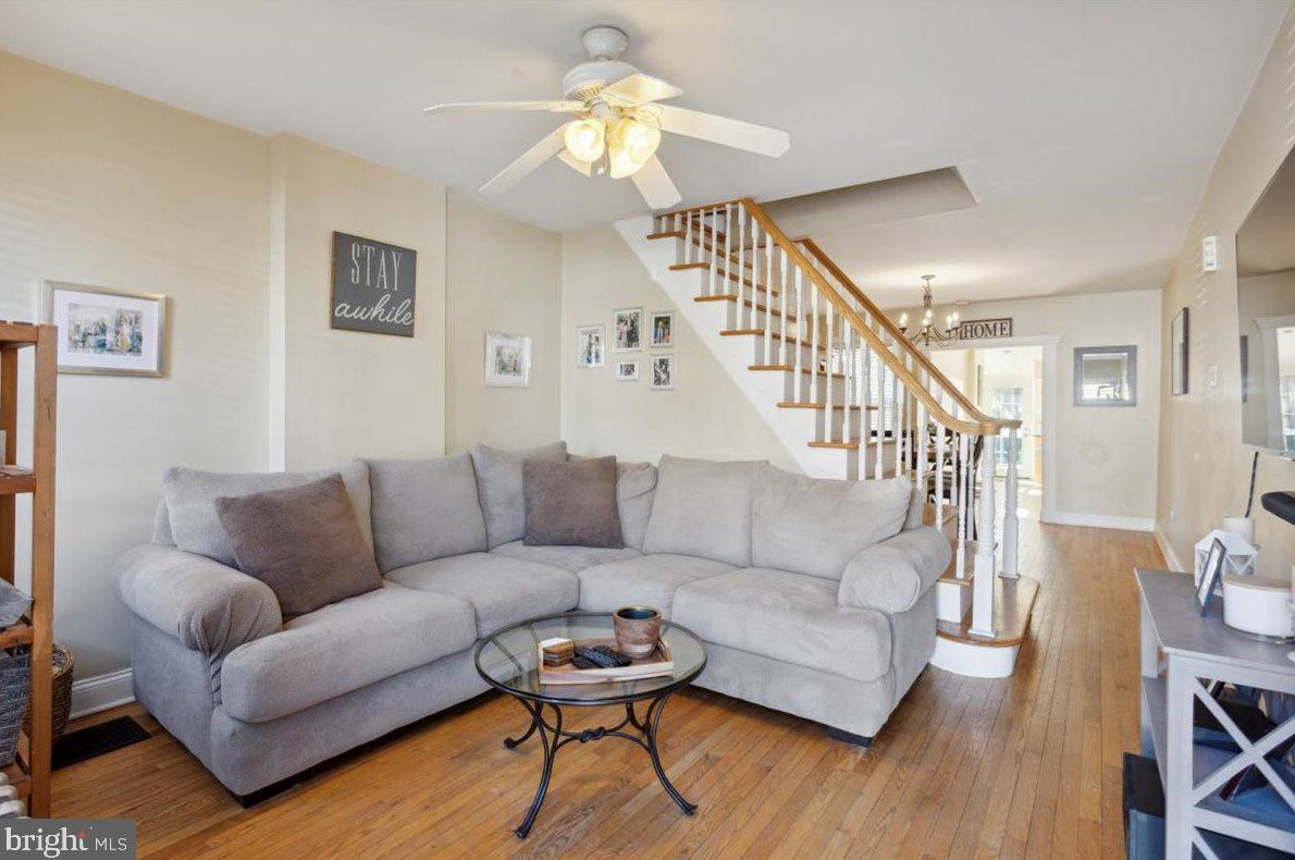 214 Ripka St, Philadelphia, PA 19127
