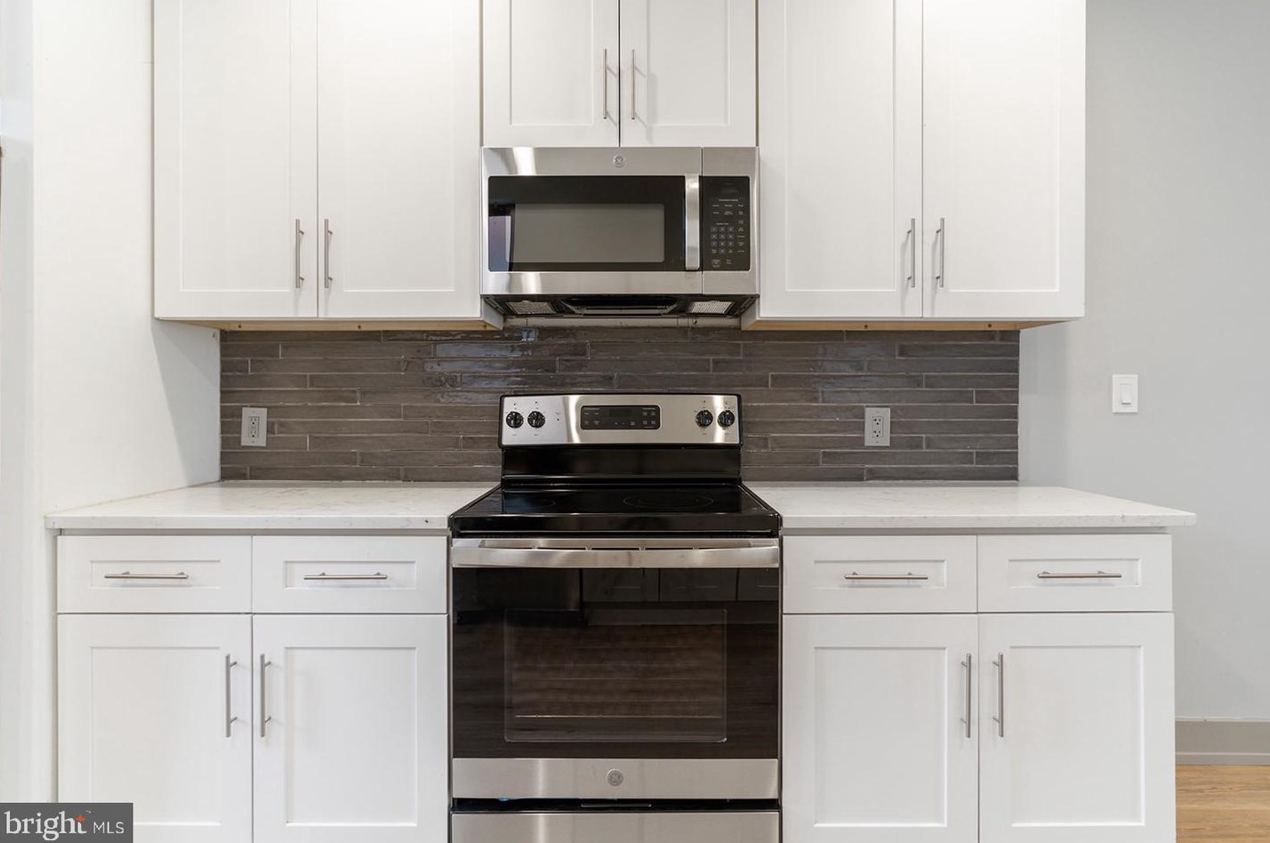 2139 Natrona St, Philadelphia PA  19121-1117 exterior