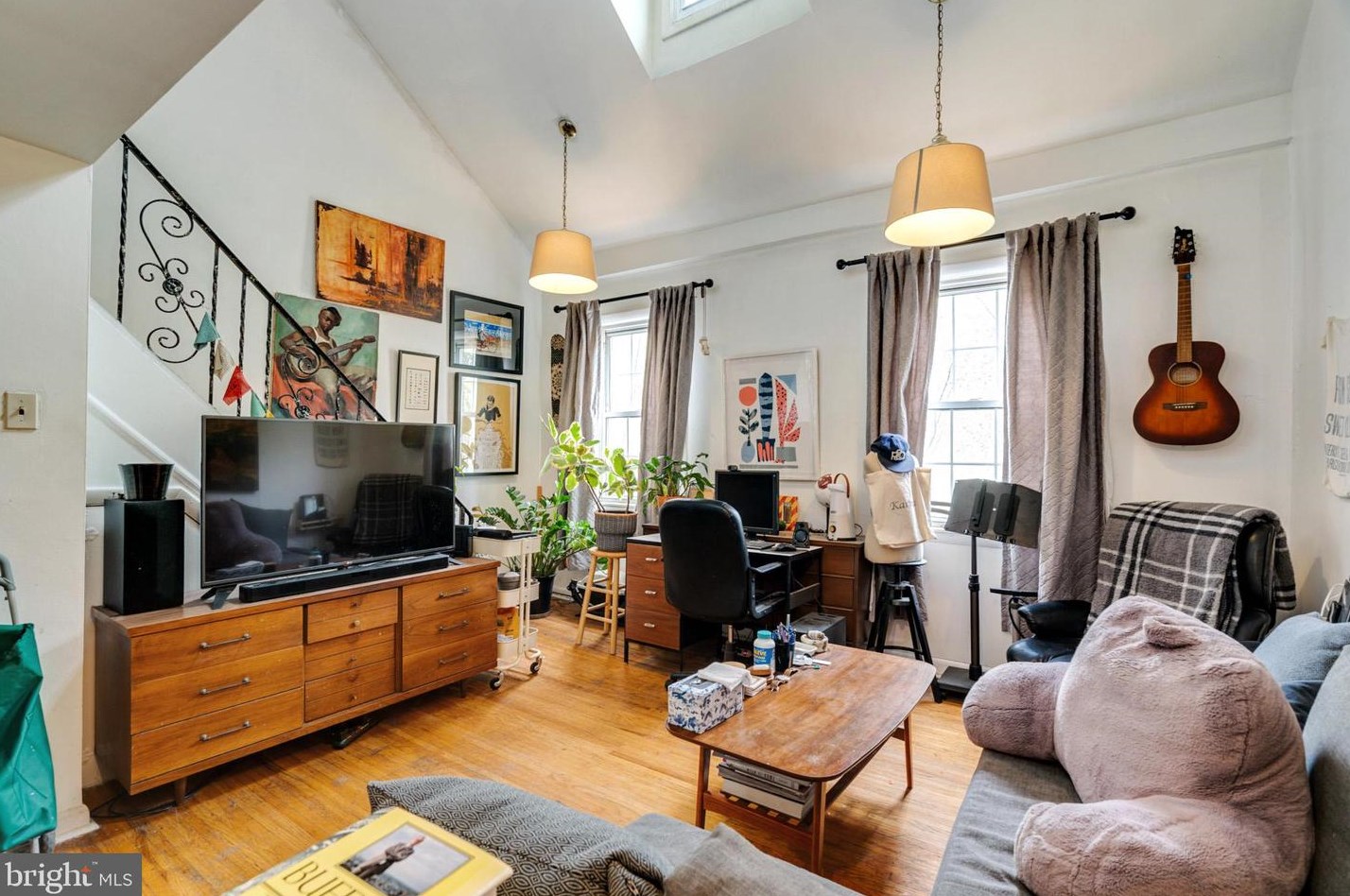 508 7th St, Philadelphia PA 19123-3912 exterior