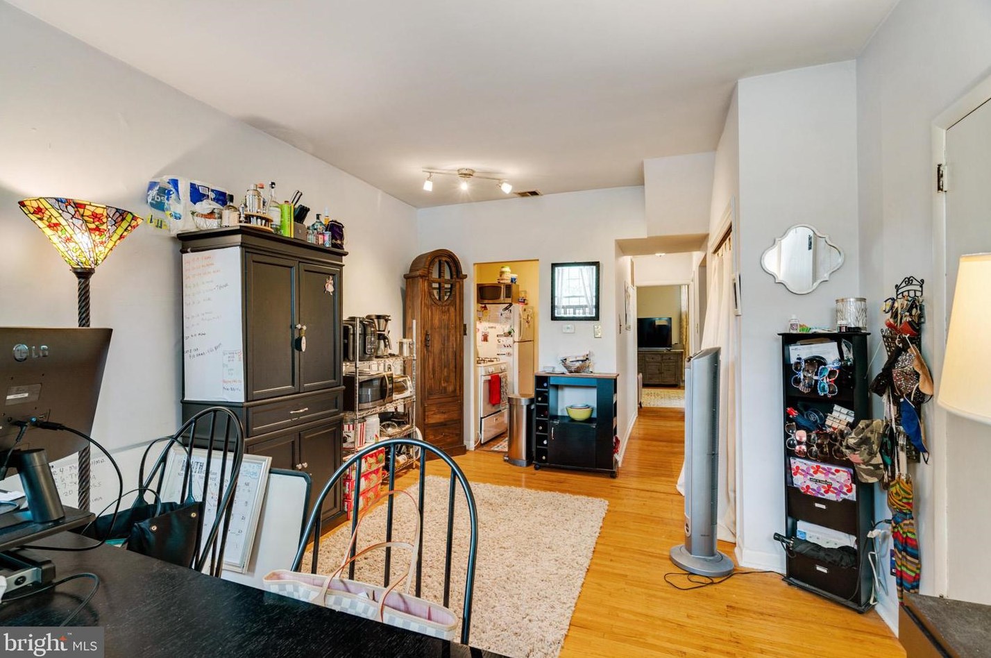 508 7th St, Philadelphia PA 19123-3912 exterior