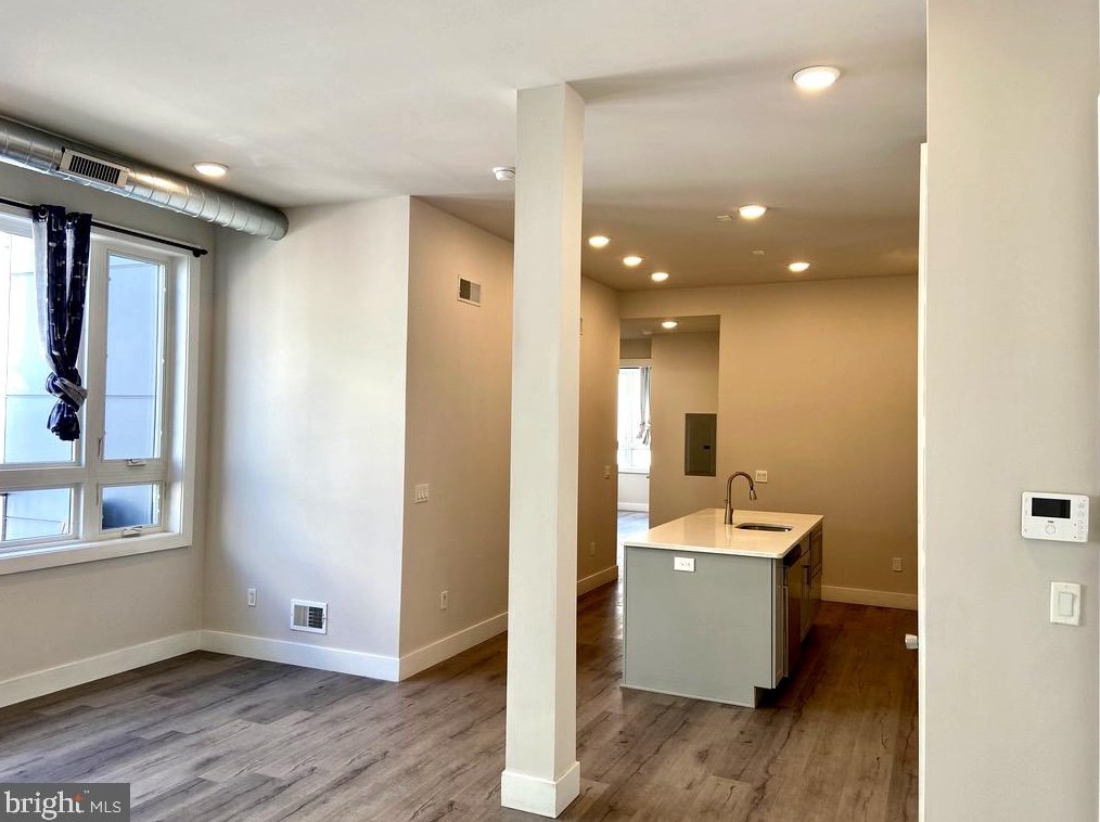 907 Leland St #2b, Philadelphia, PA 19130