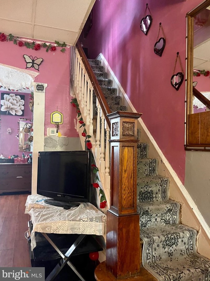 4203 Griscom St, Philadelphia, PA 19124-4522
