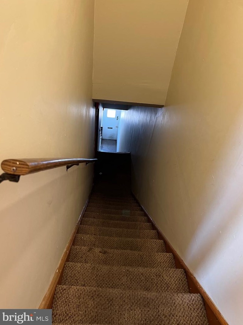 626 S 8th St #3, Philadelphia, PA 19147