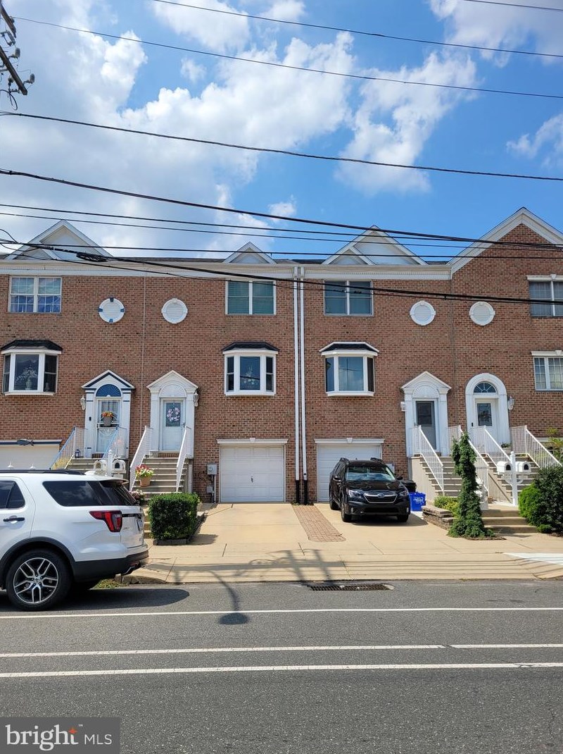 3208 20th St, Philadelphia PA  19145-5706 exterior