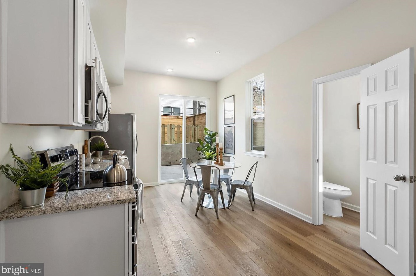 2701 Earp St, Philadelphia PA  19146-3713 exterior
