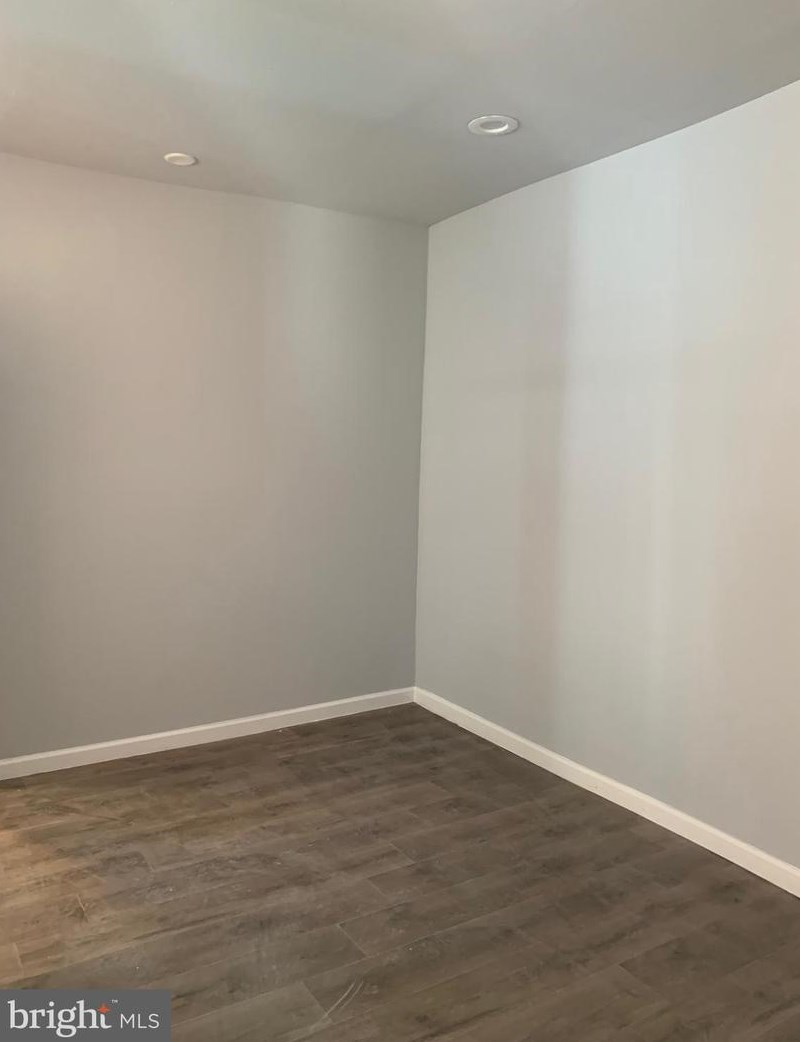 1414 S 52nd St #1, Philadelphia, PA 19143