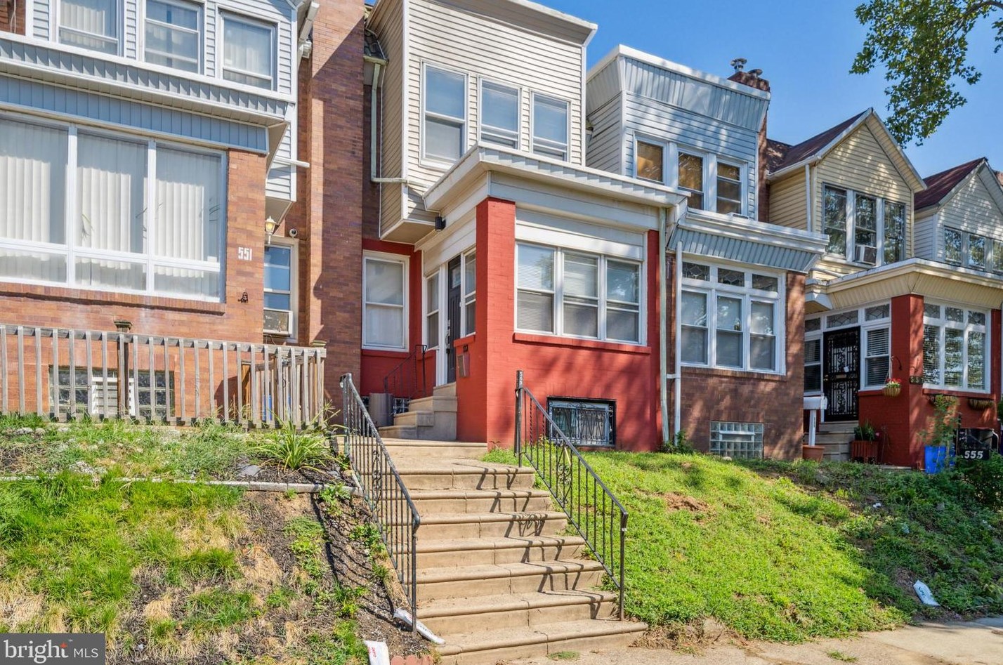 553 Geneva Ave, Philadelphia, PA 19120-2625