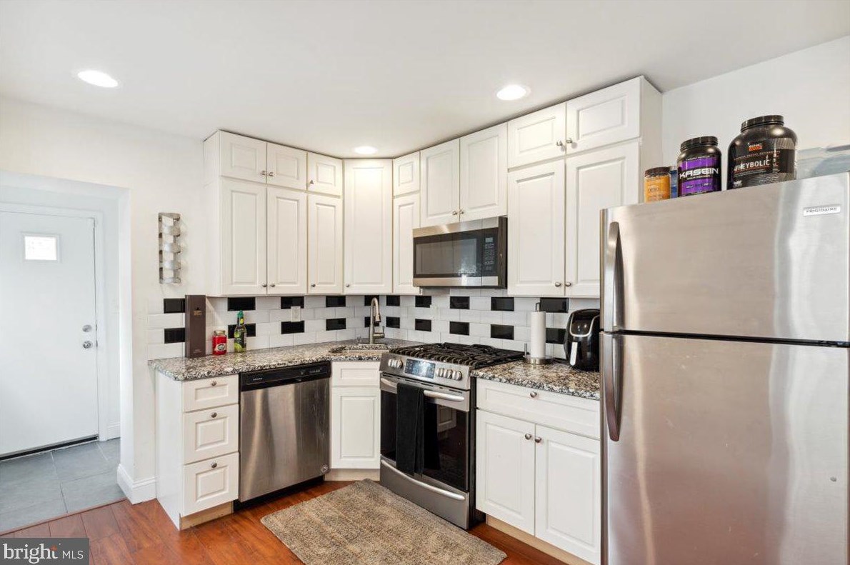 2626 Somerset St, Philadelphia PA  19132-2519 exterior