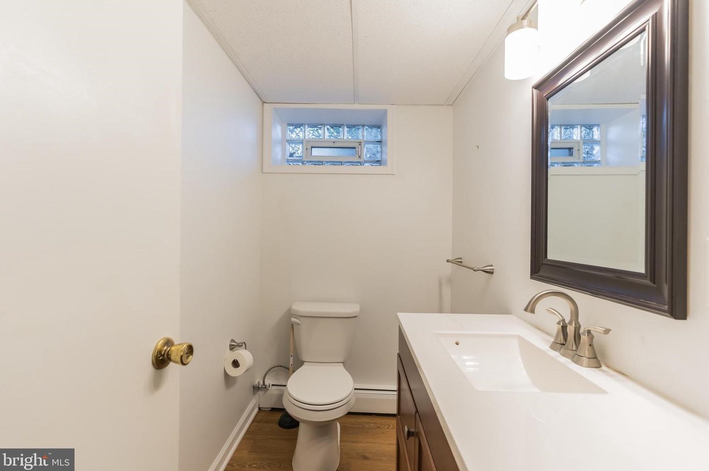 610 Seville St, Philadelphia PA 19128-3630 exterior