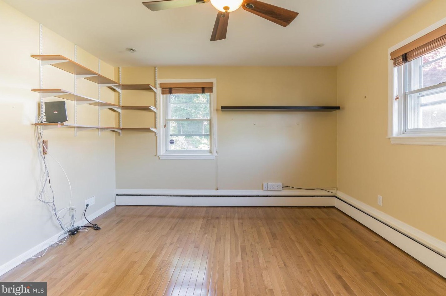 610 Seville St, Philadelphia PA 19128-3630 exterior