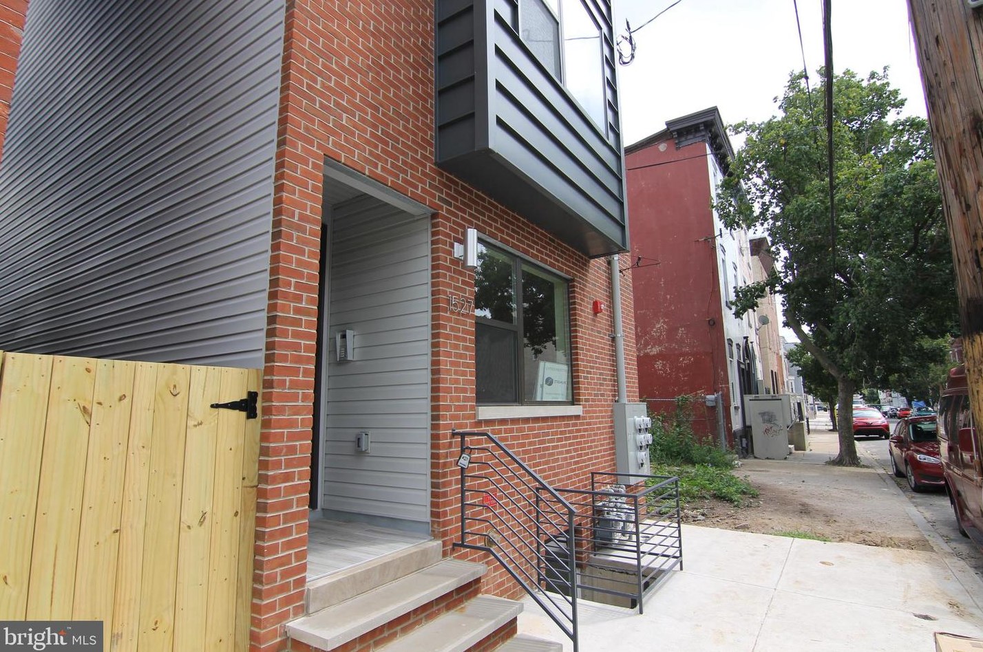 1527 N 7th St #1, Philadelphia, PA 19122