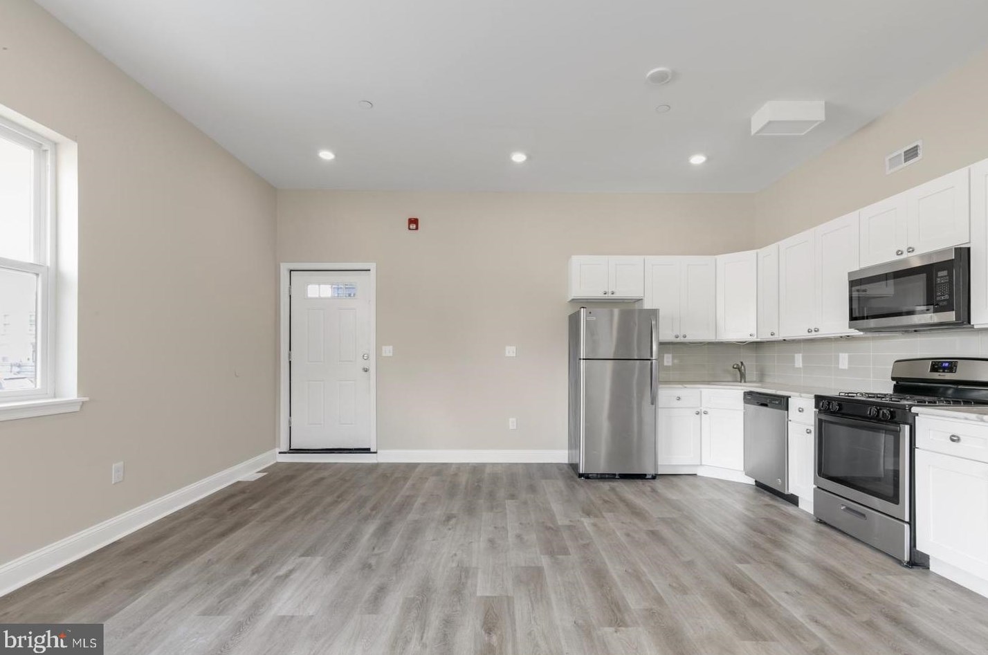2331 N 33rd St #1, Philadelphia, PA 19132