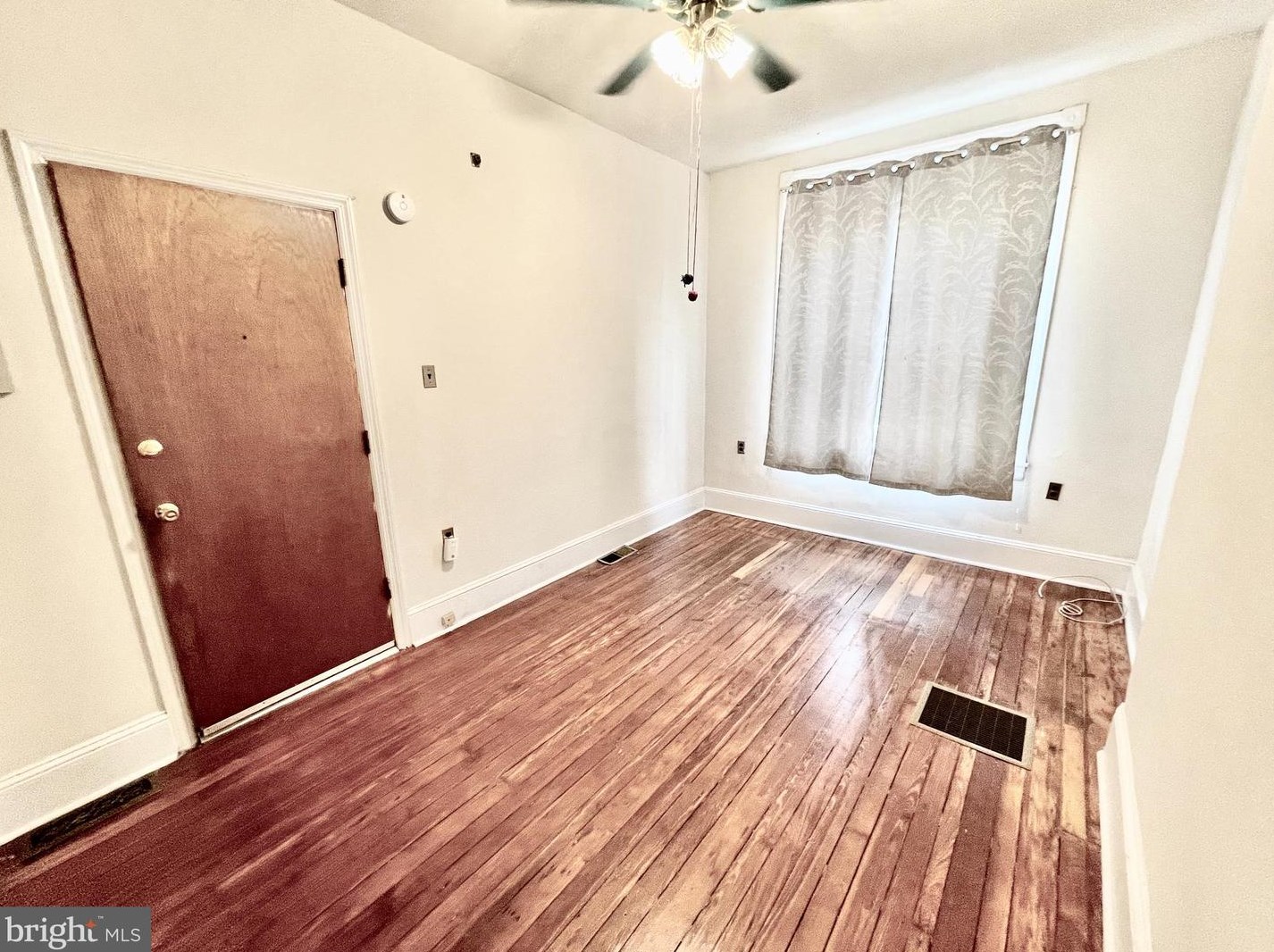 127 W Rittenhouse St #1, Philadelphia, PA 19144