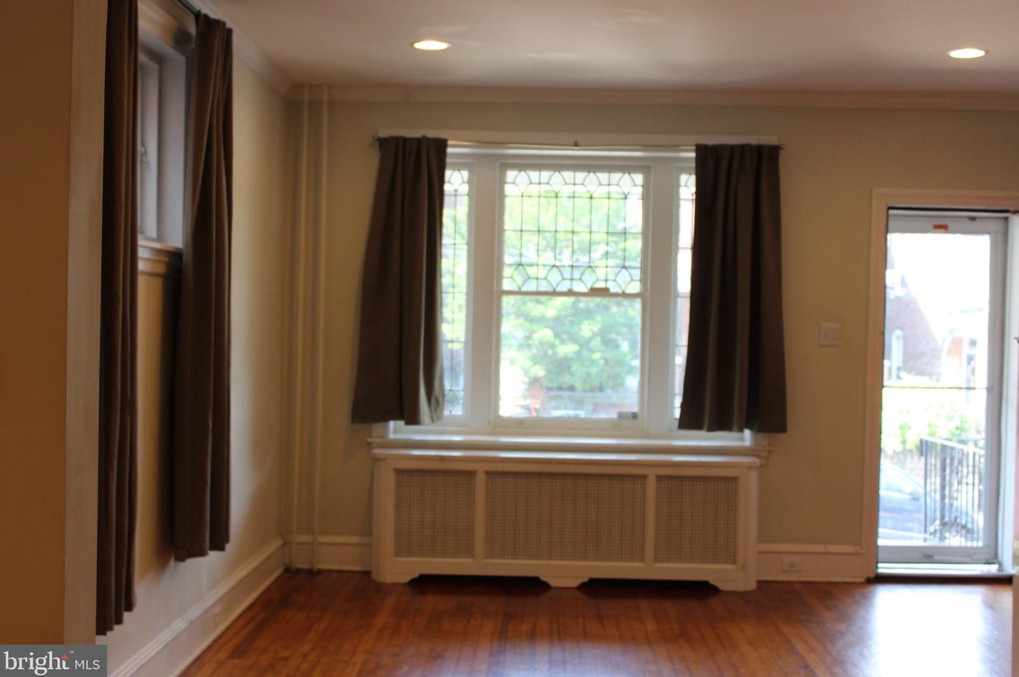 4537 Manayunk Ave, Philadelphia PA  19128-4742 exterior