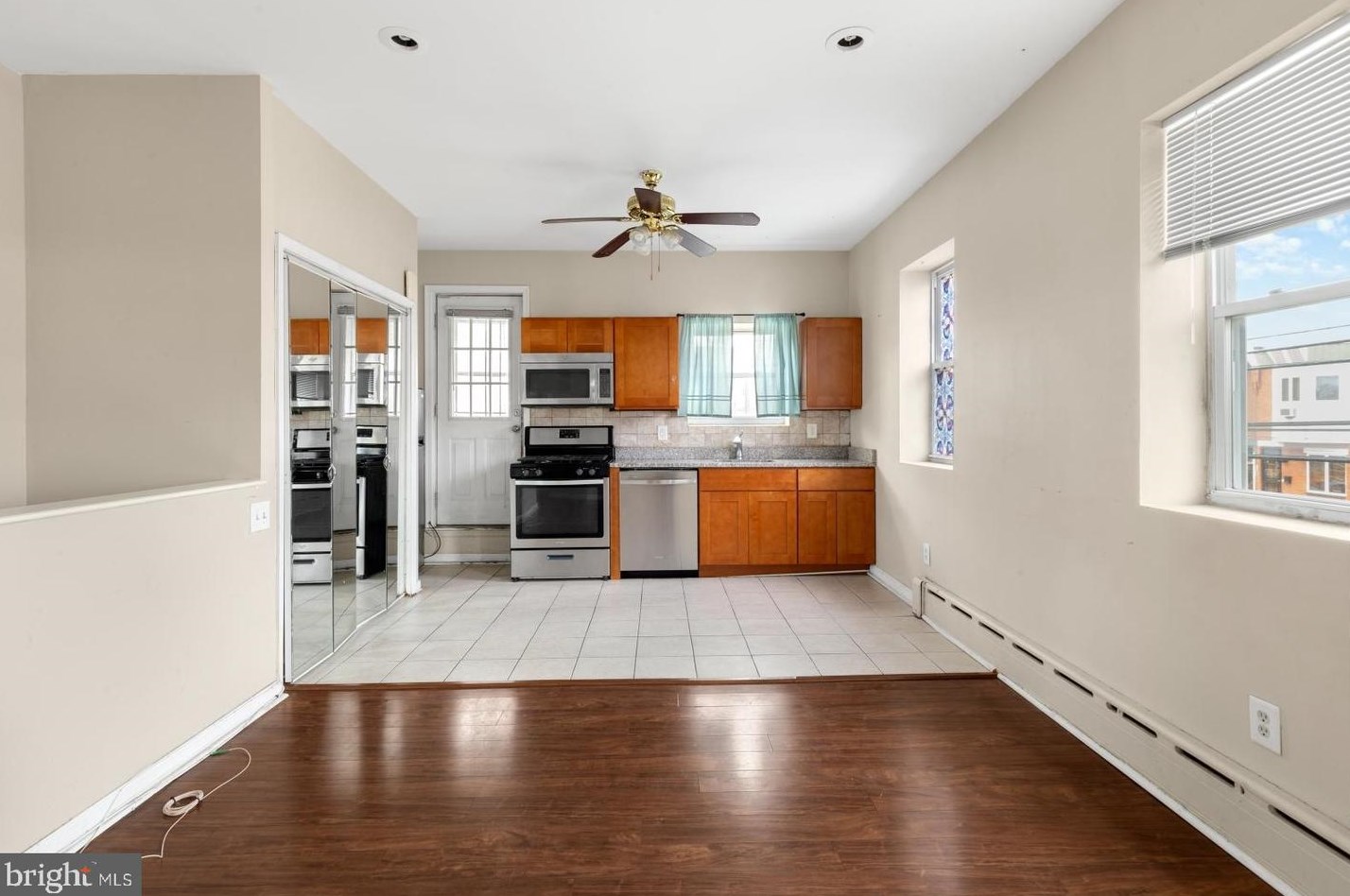 2100 S Lambert St #2, Philadelphia, PA 19145