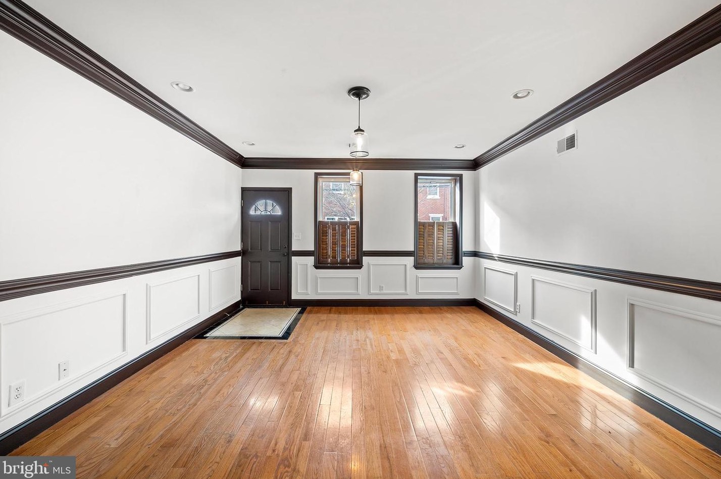 1313 Wharton St, Philadelphia, PA 19147-4431