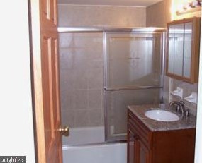 603 Lombard St #a, Philadelphia, PA 19147