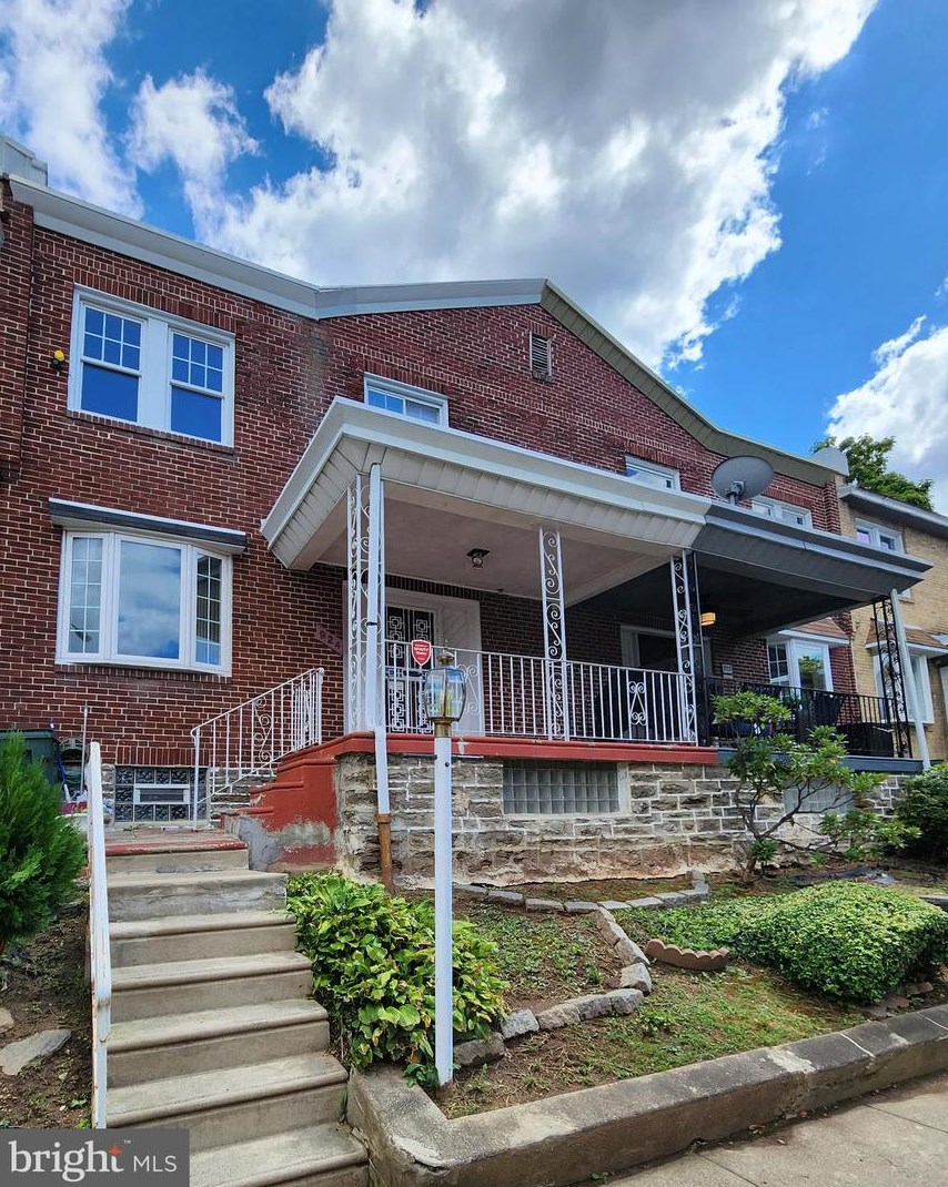 924 Stafford St, Philadelphia, PA 19138-1726