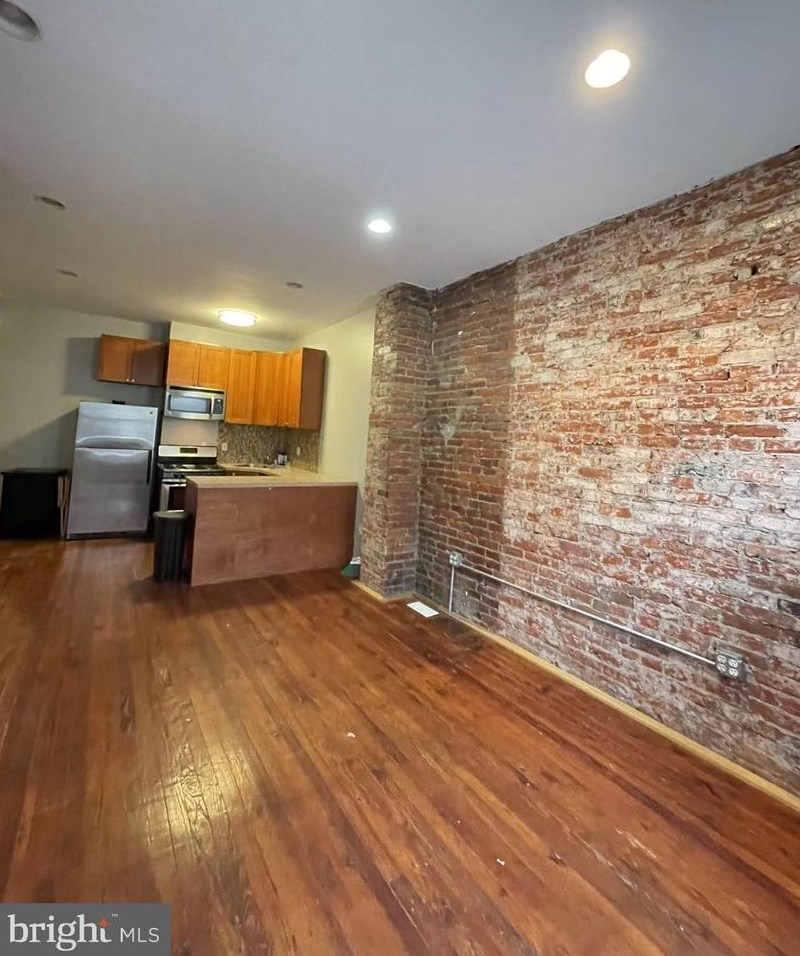 1726 Moore St, Philadelphia PA  19145-2126 exterior