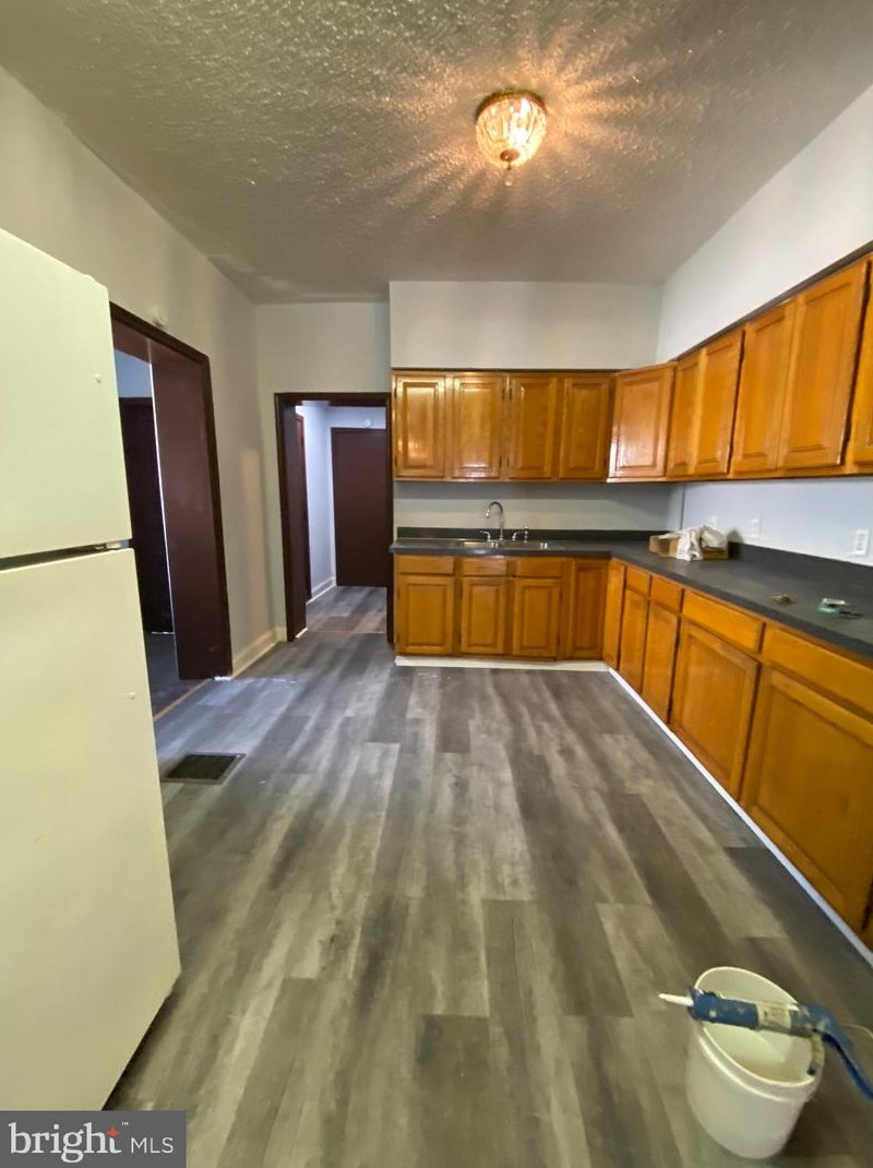 6810 Yocum St, Philadelphia, PA 19142