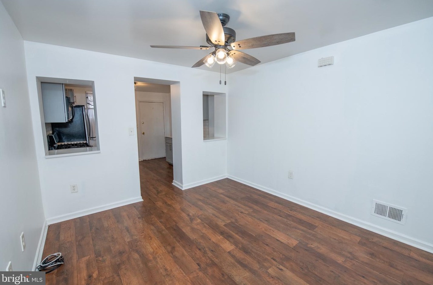 2036 Blair St, Philadelphia PA 19125-1934 exterior