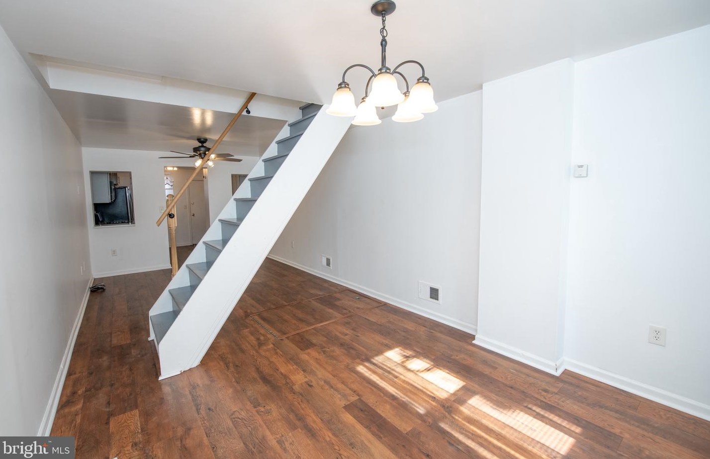 2036 Blair St, Philadelphia PA 19125-1934 exterior