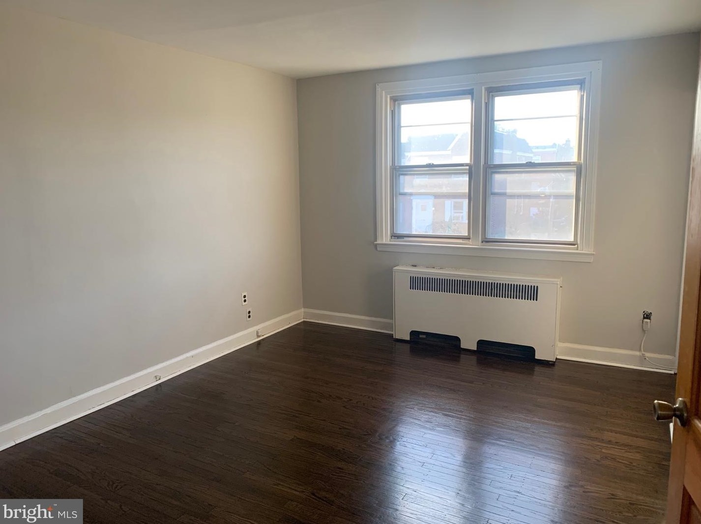 6633 Montague St #2nd Fl, Philadelphia, PA 19135
